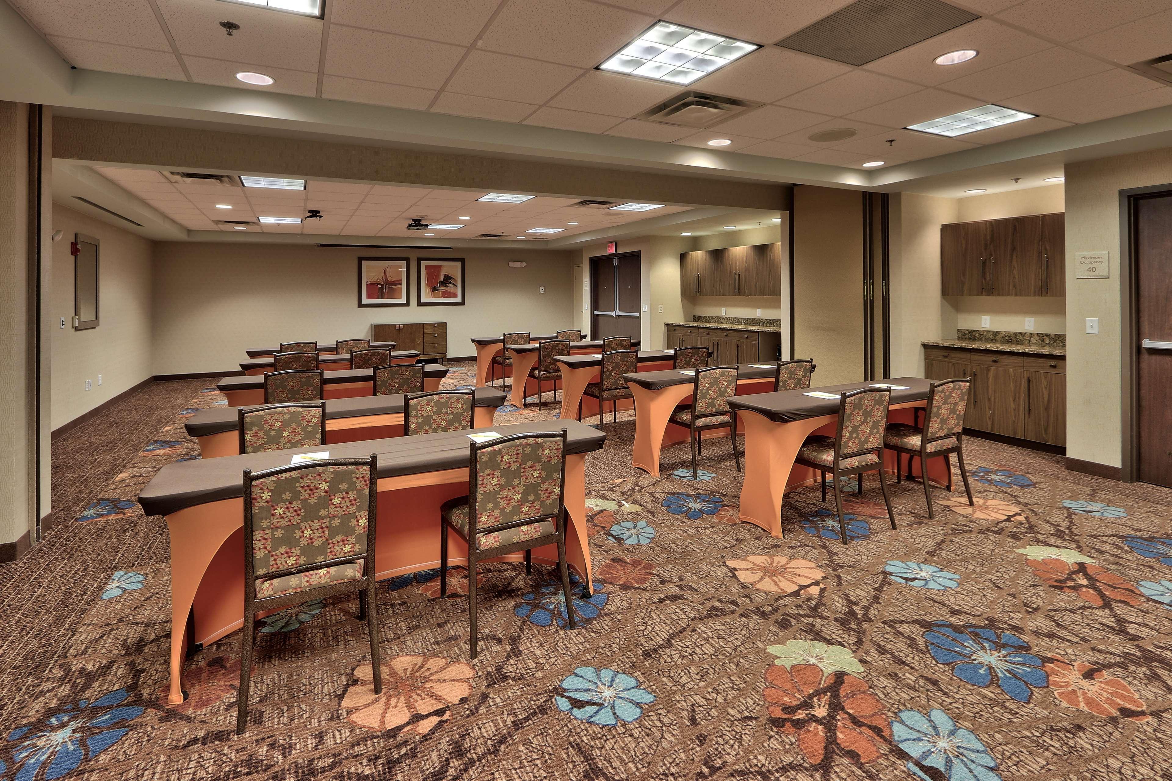 Hilton Garden Inn Albuquerque Airport Esterno foto